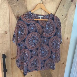 Banana Republic || GORGEOUS V-Neck Tie Blouse